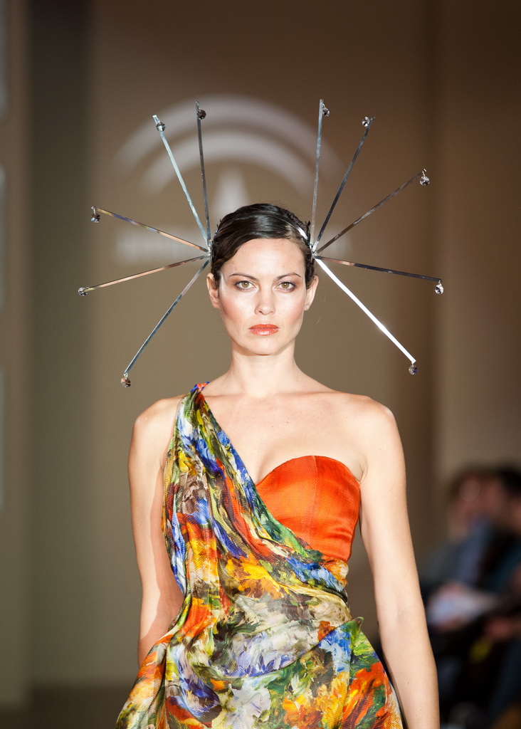 Andalucía de Moda 2011. Desfile de los estilismos de Francisco de la Torre en la pasarela Andalucía de Moda 2011 Andalucía de Moda 2011.
Desfile de los estilismos de Francisco de la Torre en la pasarela Andalucía de Moda 2011